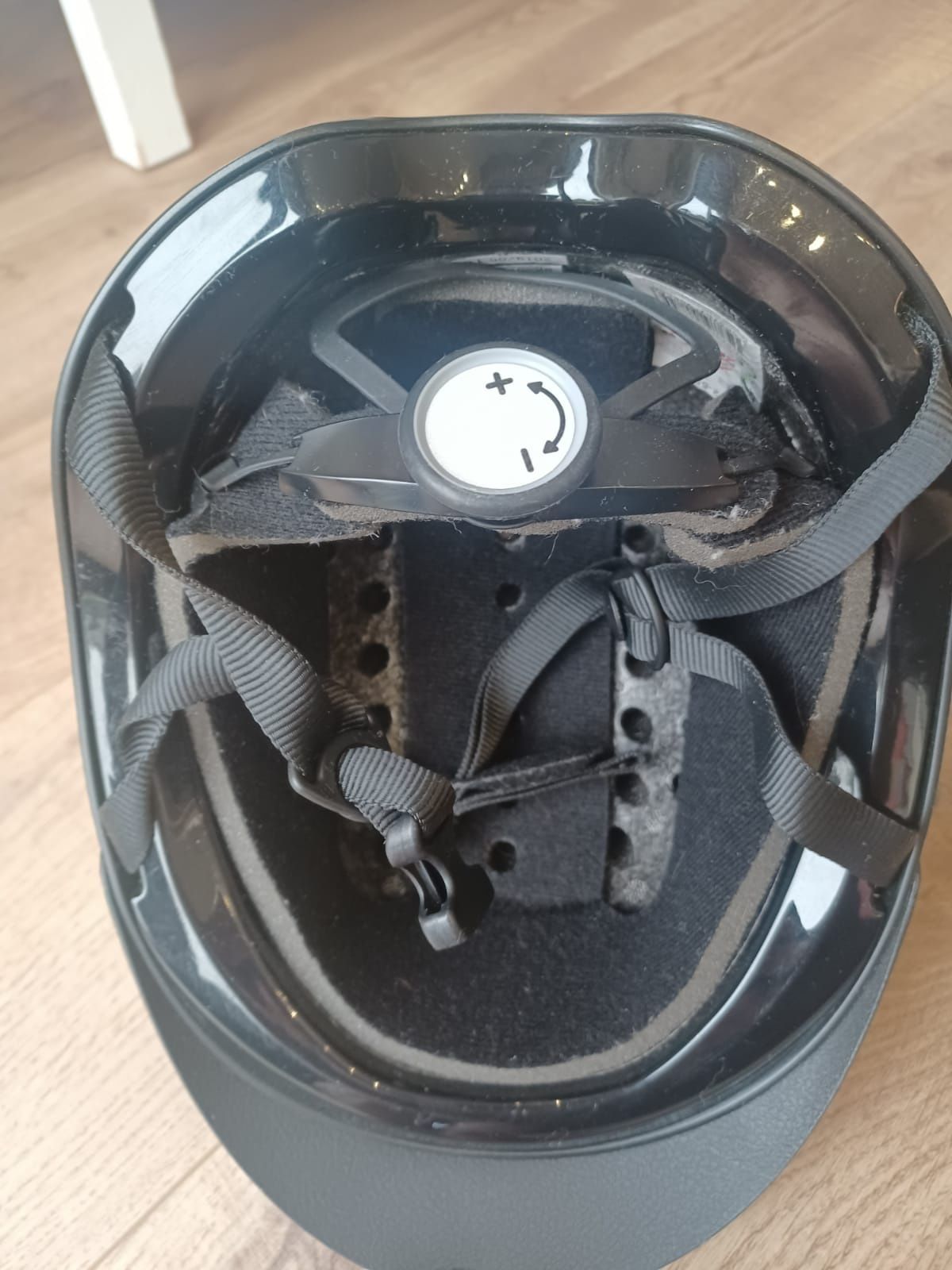 Kask jeździecki dziecięcy marki Fouganza rozmiar S