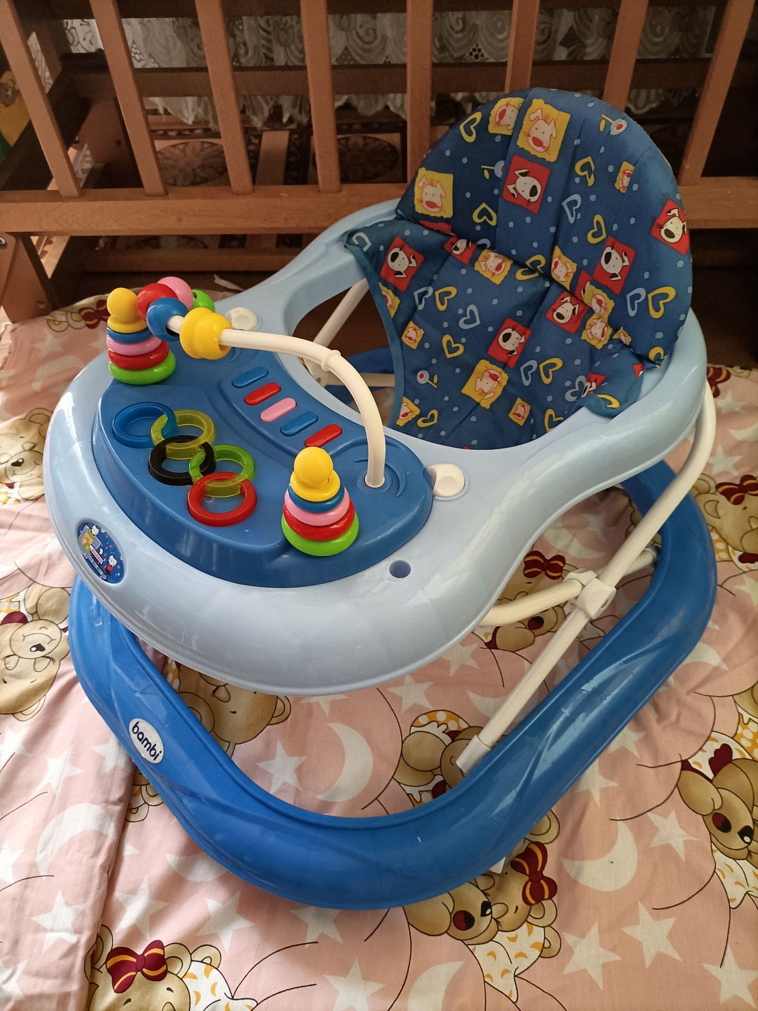 Продам детские ходунки  Bambi..