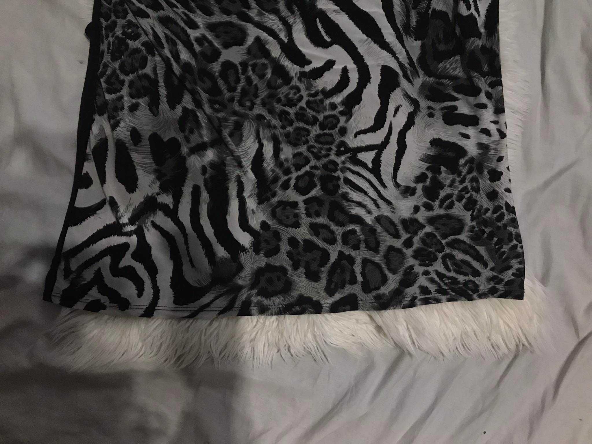 Blusa/Túnica com estampado animal