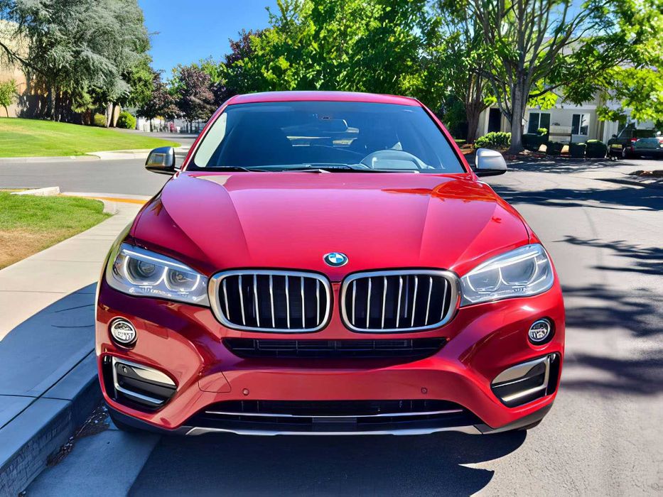 BMW X6      2016