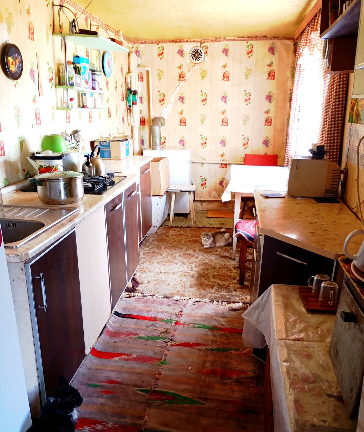 Продам будинок в районі центра Дергачі
