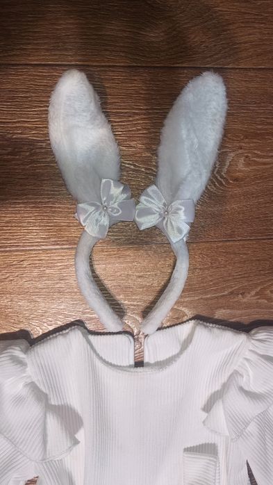 Костюм зайчишки для дівчинки