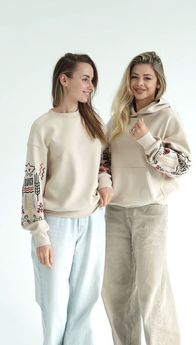 Світшот та худі з патріотичними символами