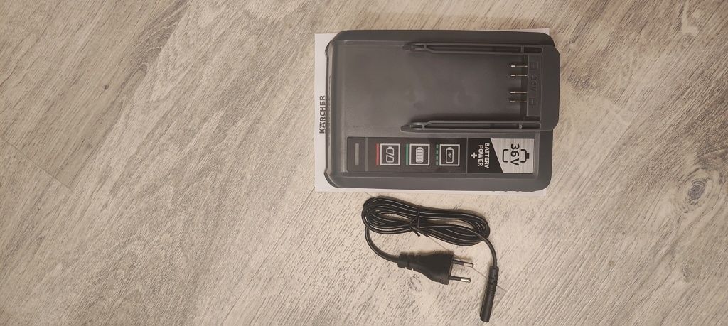 Nowa Szybka ładowarka KARCHER Battery Power+ 36/60