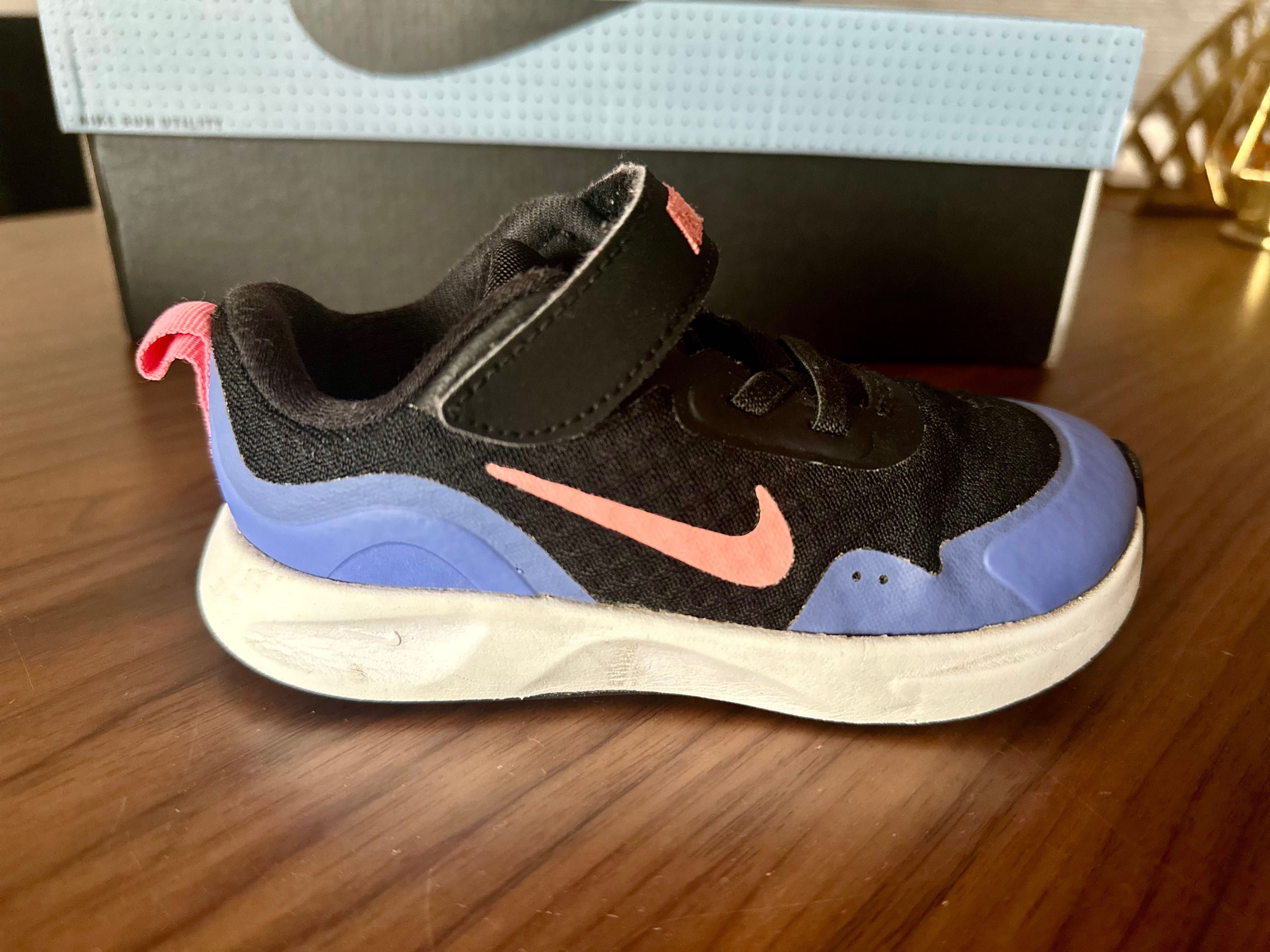 Buty dziecięce NIKE roz. 26 idealne