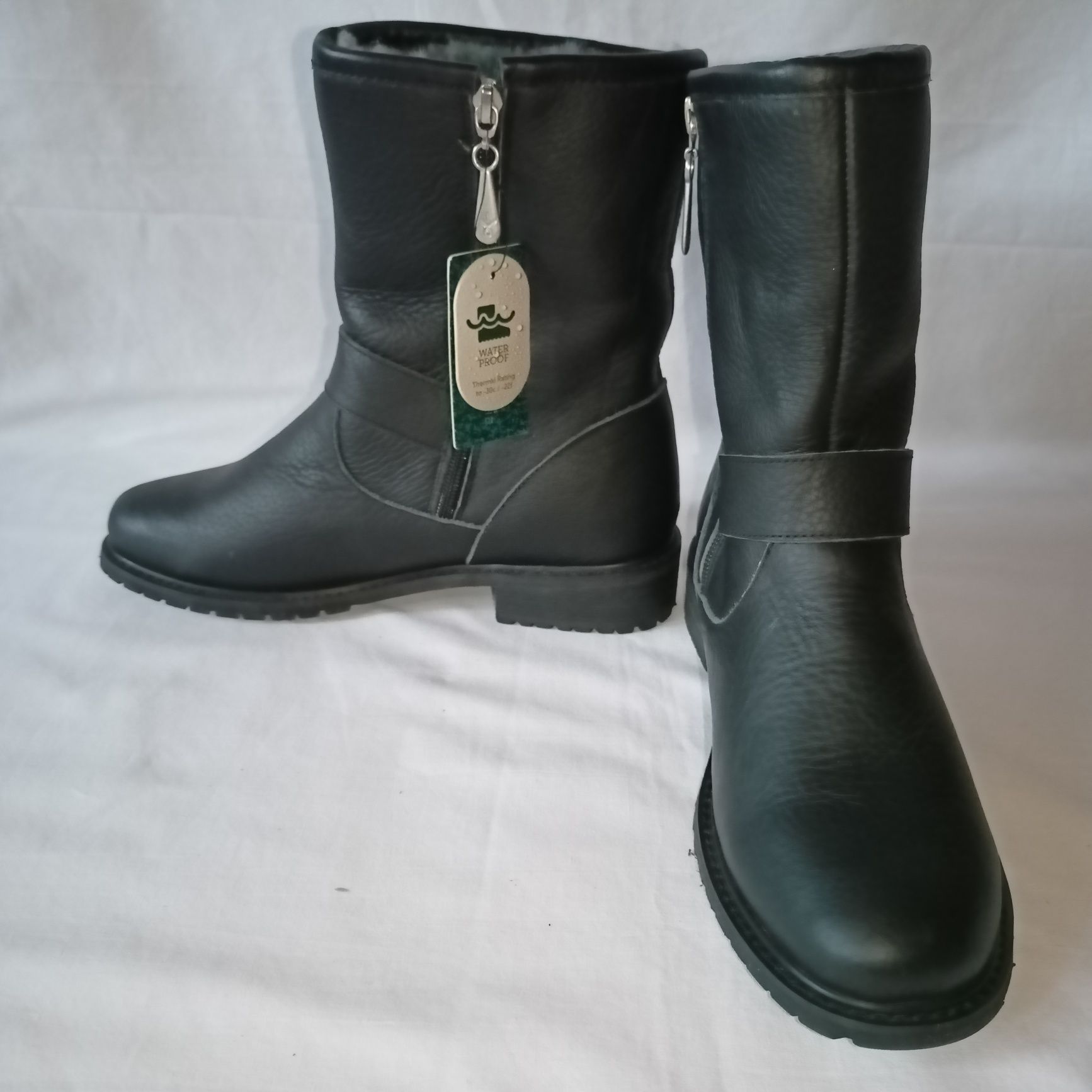 Emu Australia roz. 39 - dł. wkł. 25 cm- skóra -.nowe