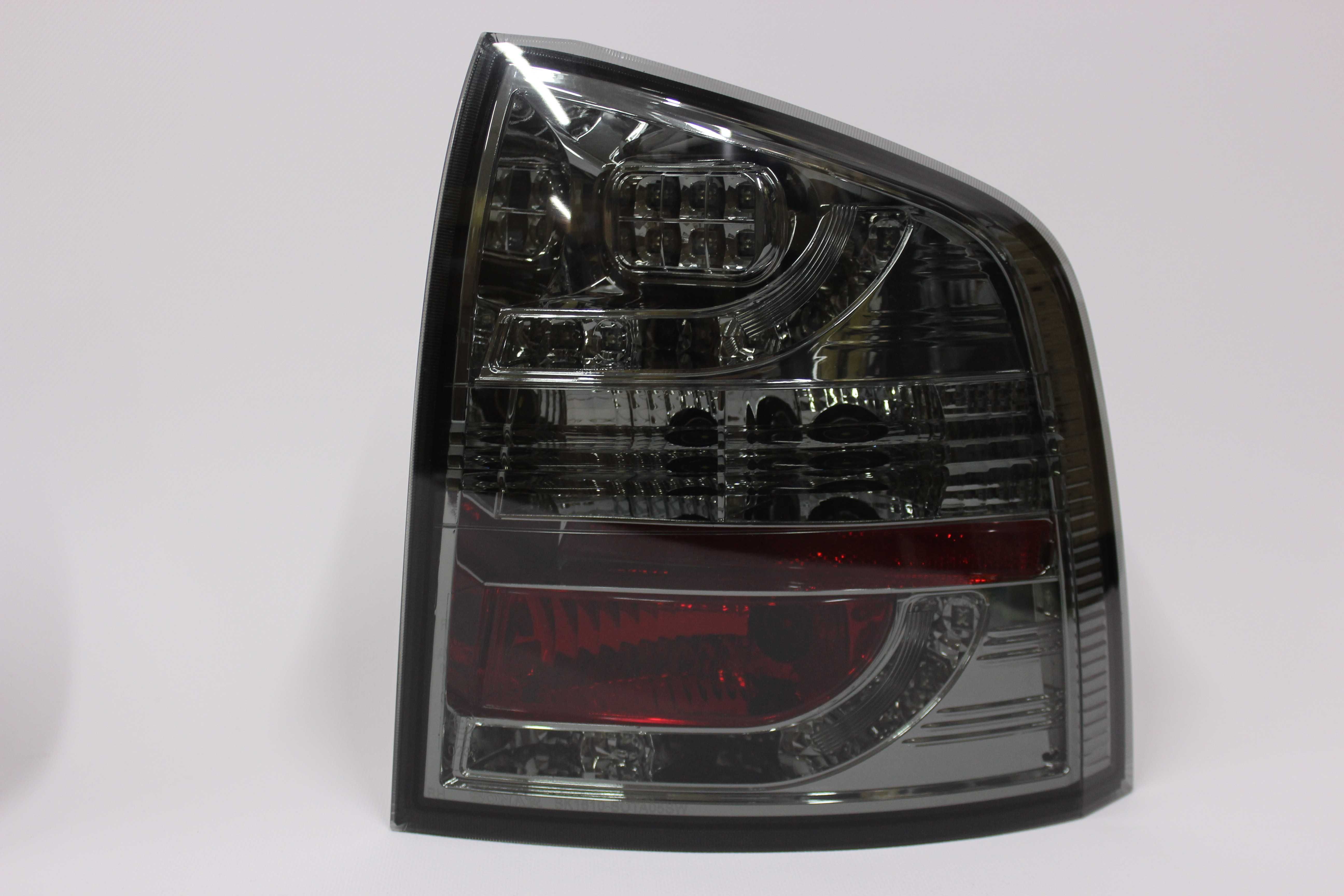 Lampy światła tył tylne Skoda OCTAVIA 2 II 04-12 KOMBI LED Smoke IGŁA
