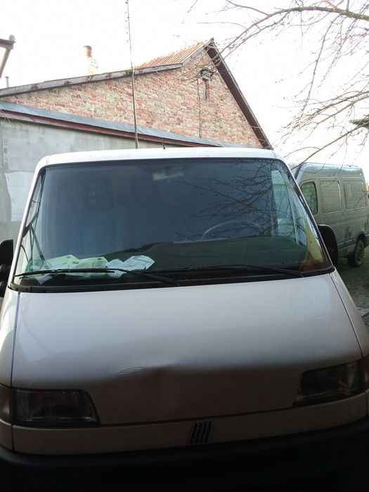 Продам буса 2002 р