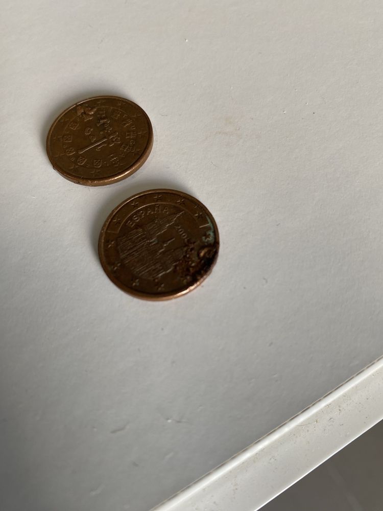 Conjunto de 2 moedas de 0,05€ com defeito - excesso de material