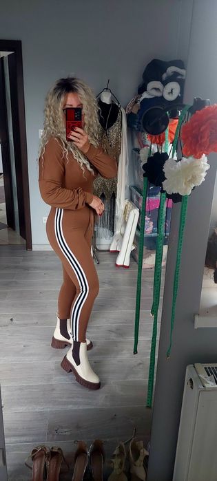 Kombinezon z lapasem