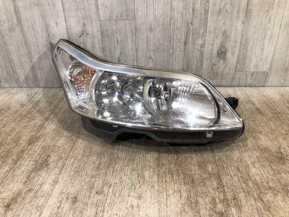 Фара передняя правая Citroen C4 ( 2004 - 2008 г. ) 9646893880