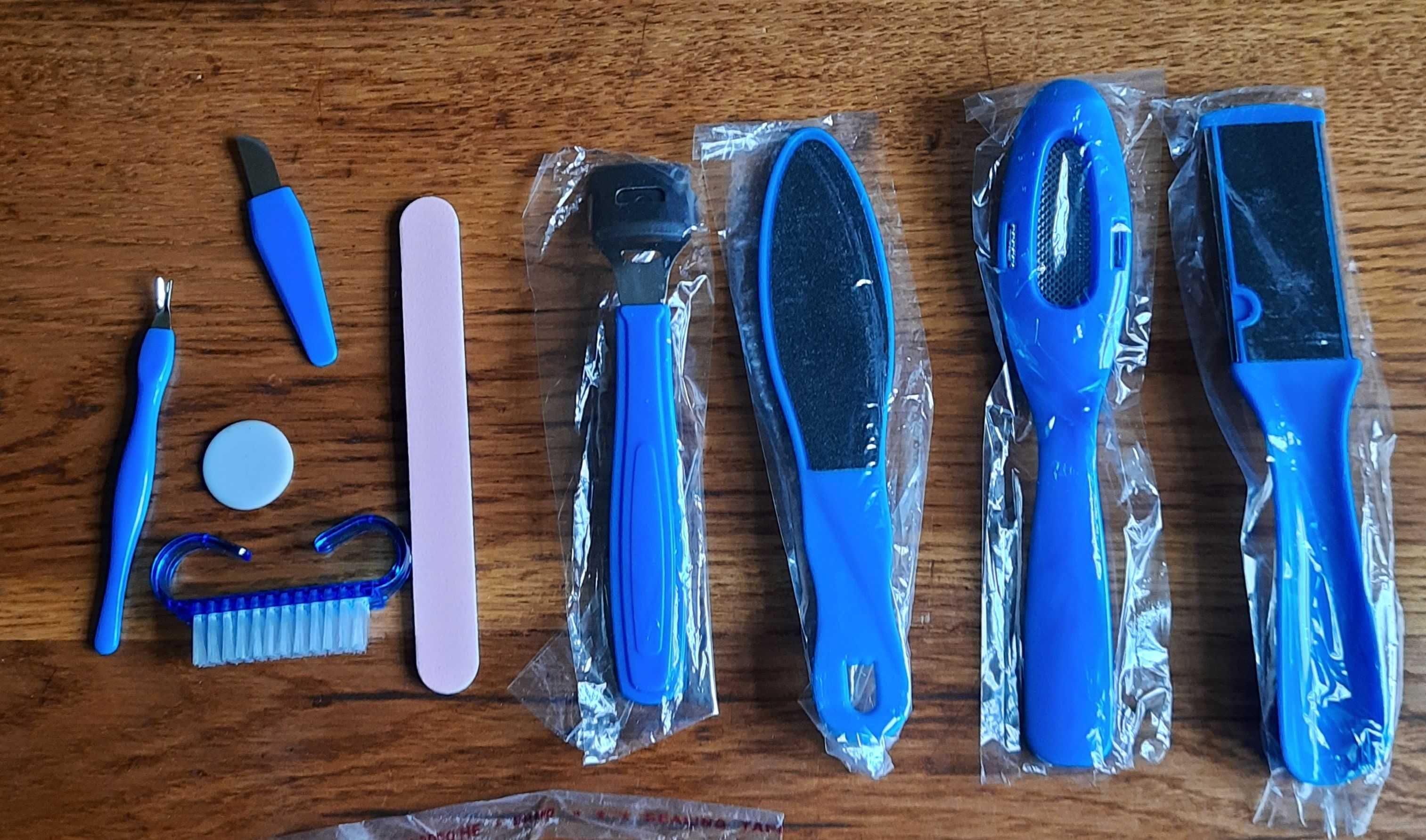 Zestaw do manicure, nowy, niebieski