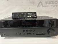 Yamaha RX-V383 amplituner kina
