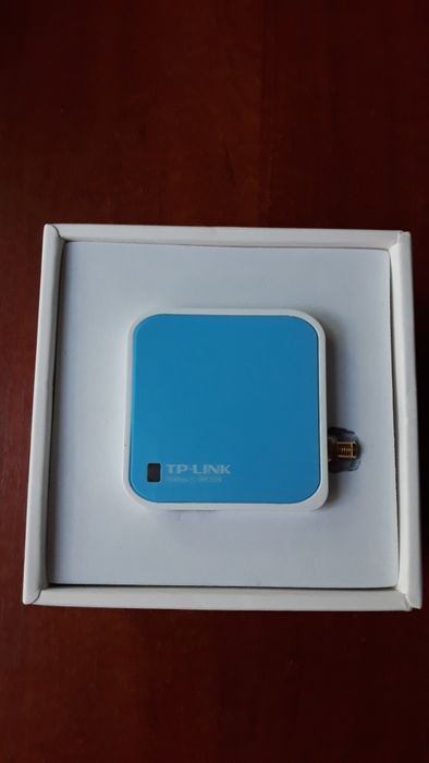 Wi-Fi роутер TP-LINK TL-WR702N Nano 150 Мбитс