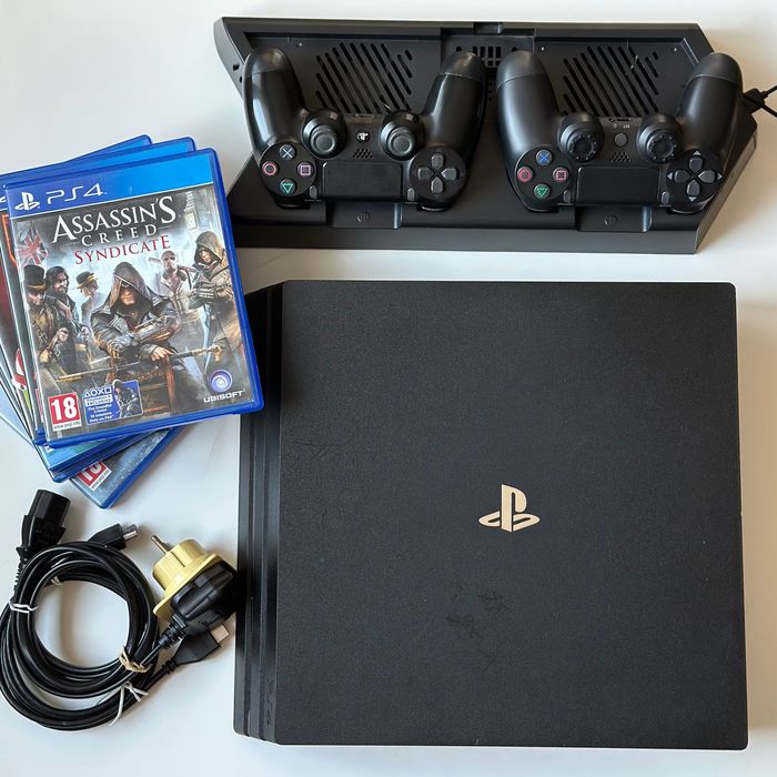Sony Playstation, PS 4 pro 1 TB