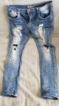 Spodnie z przetarciami jeans