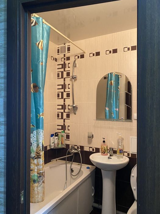 Сдаю посуточно 2 к центр ул.Бузника