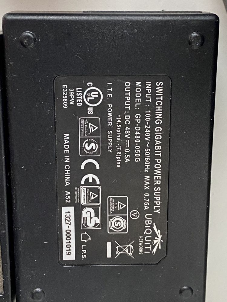 Ubiquity Блок питания PoE UBNT