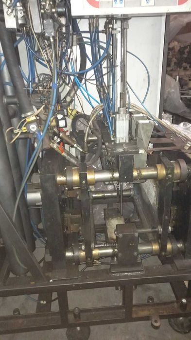 Предлагаем к продаже выдувную машину АПФ-4