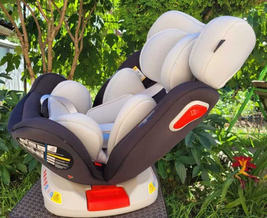 Дитяче автокрісло з кріпленням isofix універсальне 9-36 кг