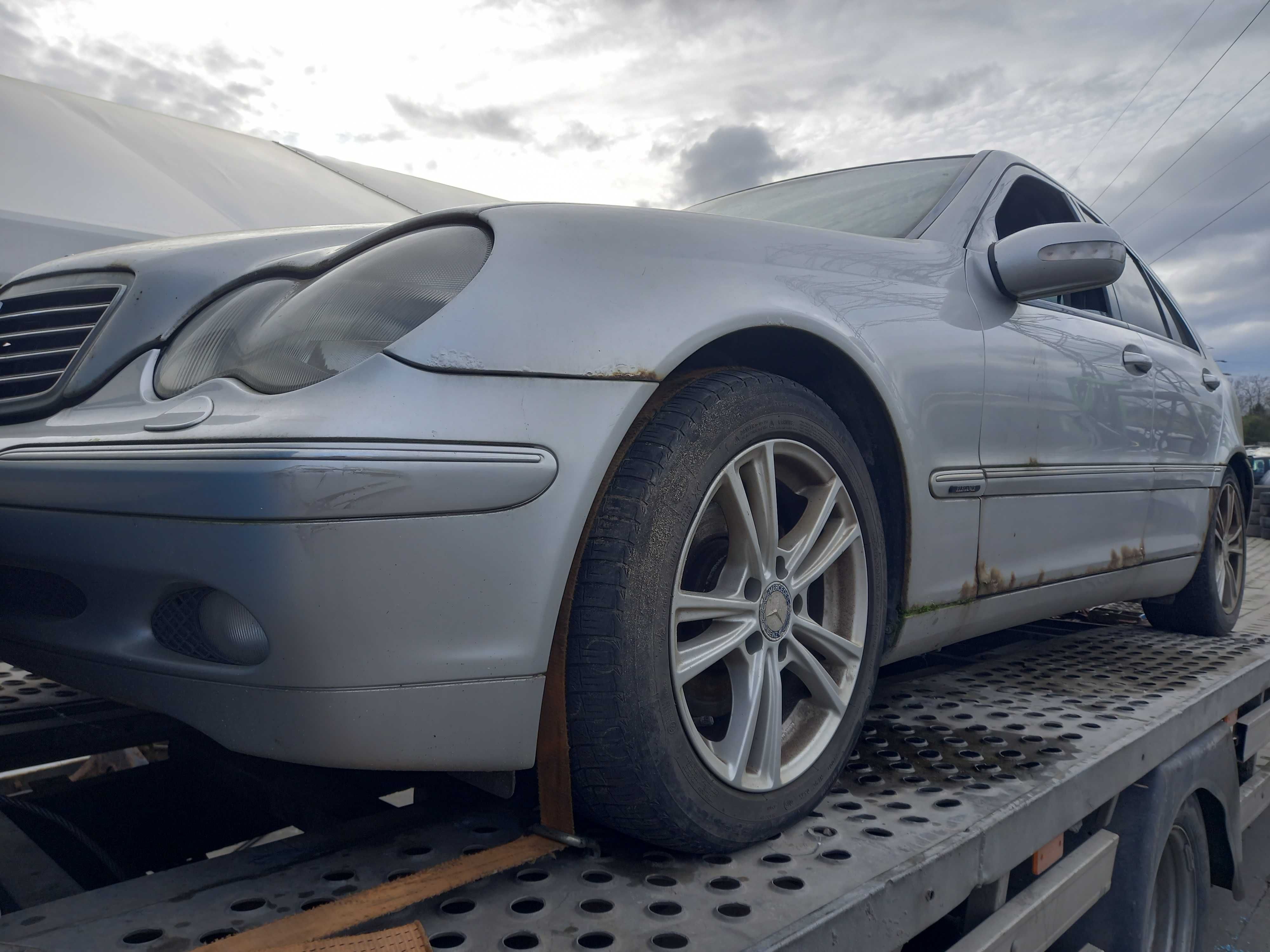 Mercedes C320 W203 na Części Automat 3.2 V6 Bez gazu Srebrny