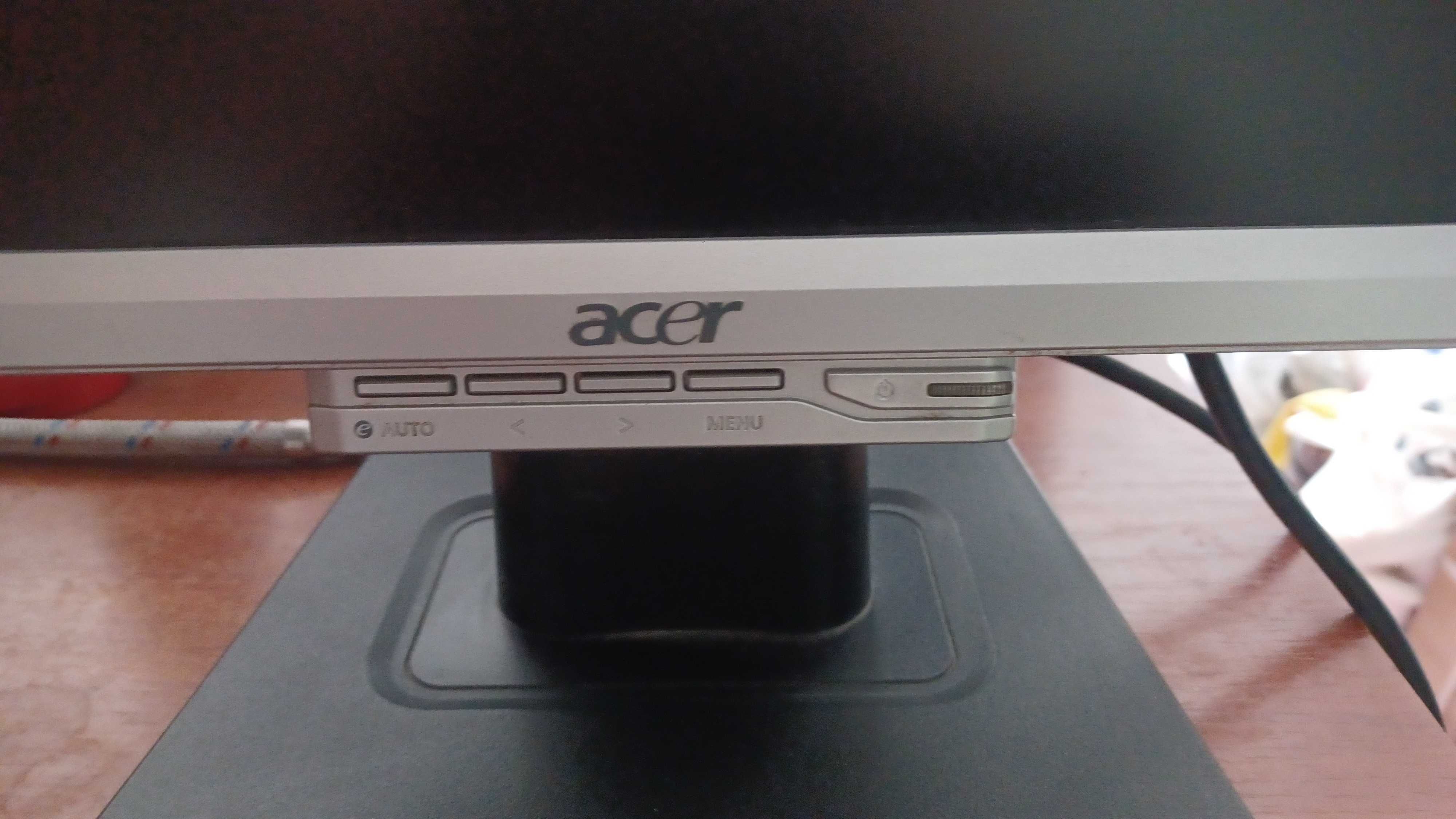monitor acer lcd 22