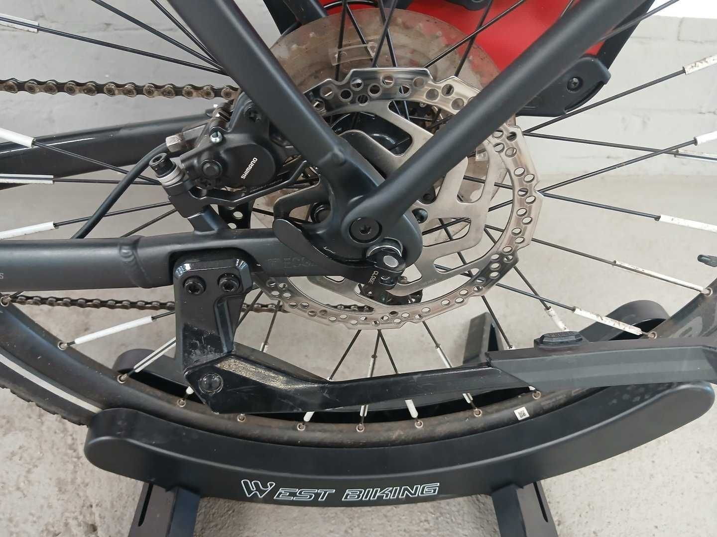 Rower elektryczny GIANT Explore E+ 1 Rozmiar XL Koła 29 Przebieg1400km