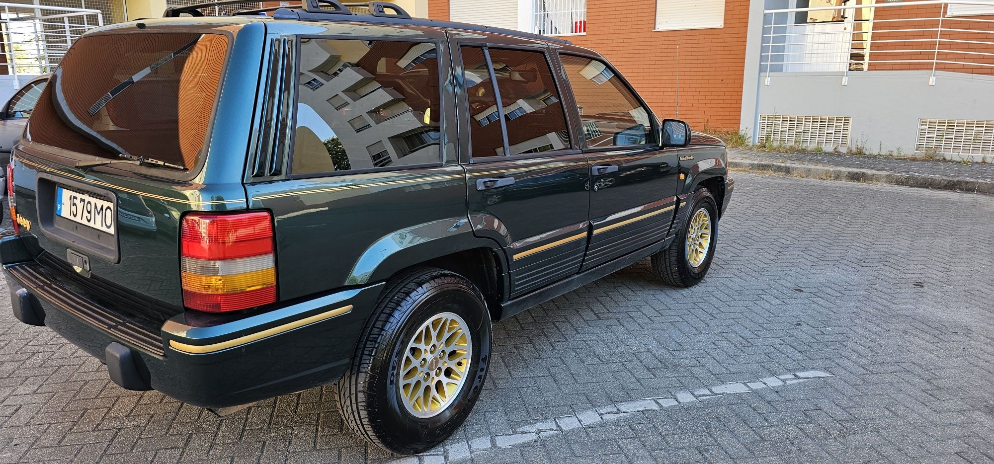 Jeep grand cherokee 4.0 oficial 93 impecável