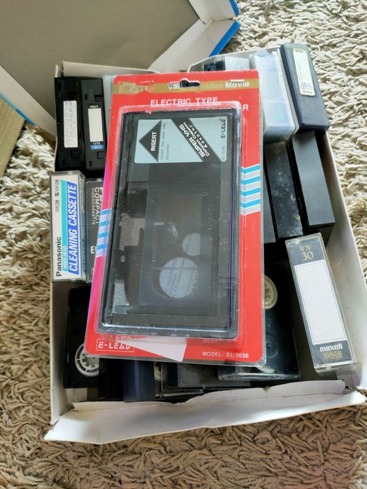 Adaptador de Cassetes VHS-C - NOVO!