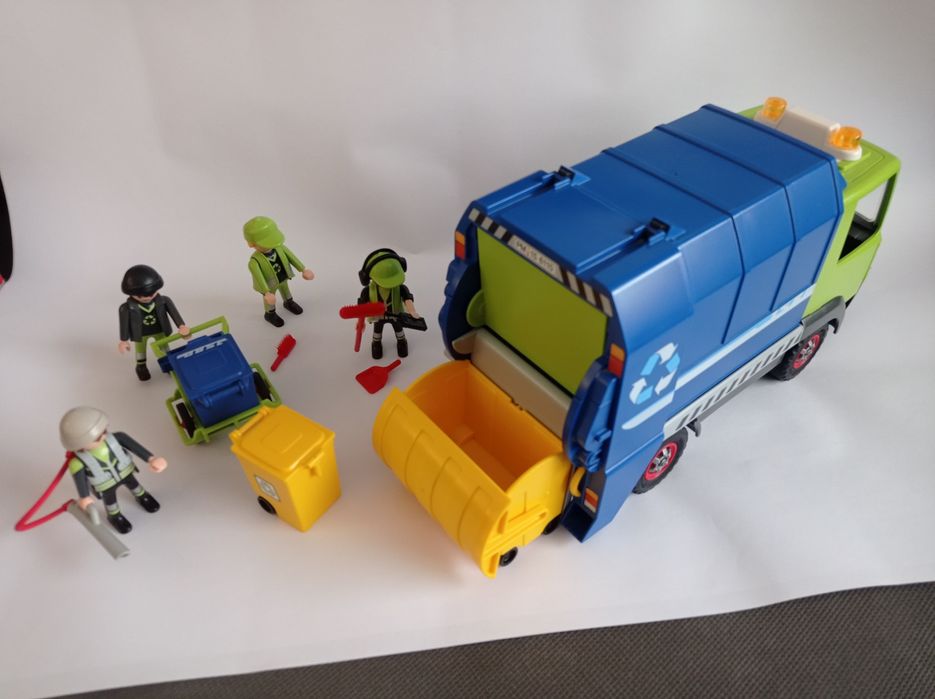 Playmobil samochód śmieciarka