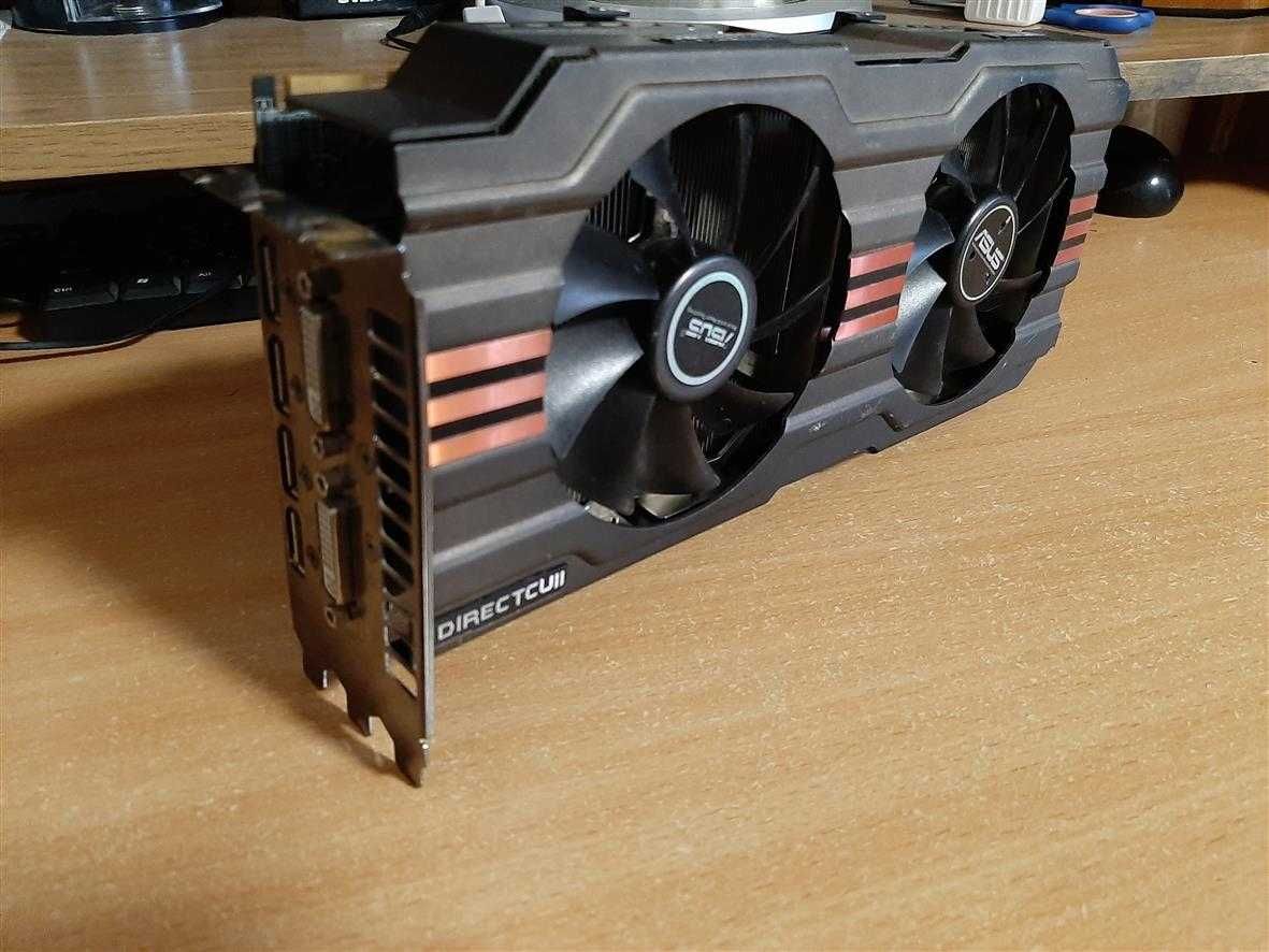 Відеокарта Asus Radeon HD7970 DC II 3072MB GDDR5 (384bit)