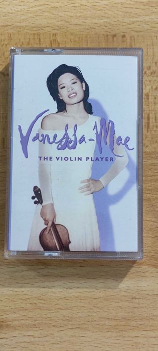 Kaseta magnetofonowa Vanessa- Mae