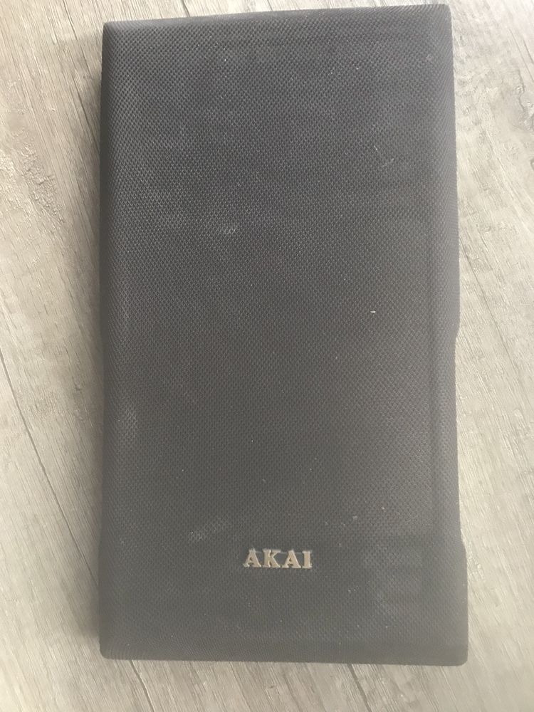 monitory akai made japan