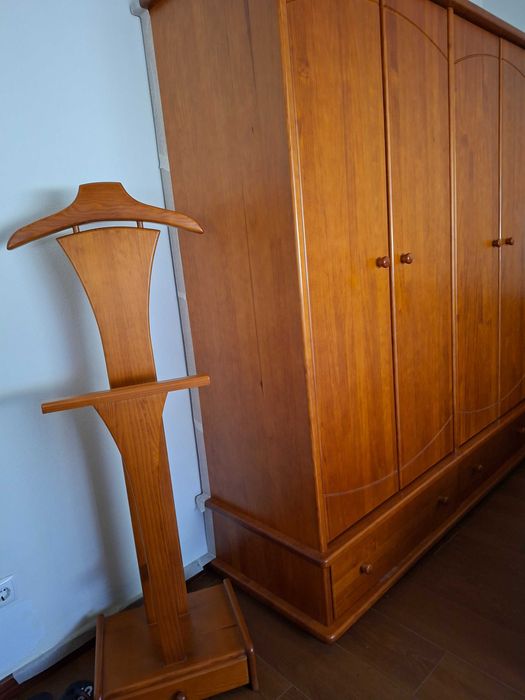 Mobília de quarto casal 7 peças