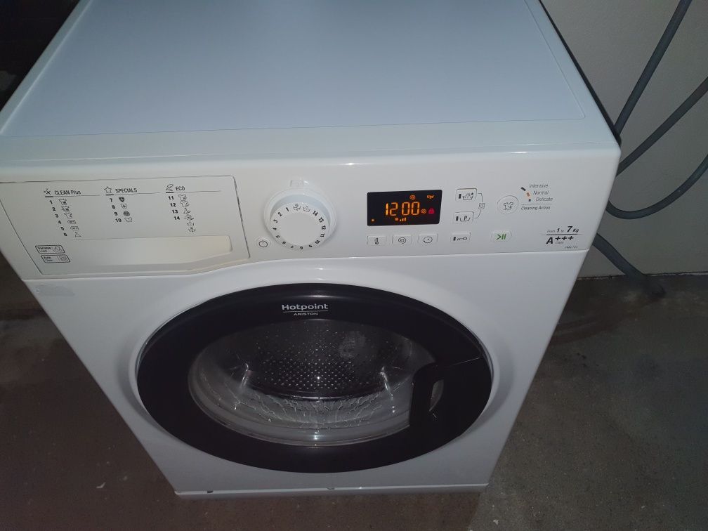 Maquina de Lavar Roupa Hotpoint Ariston A+++ como Nova