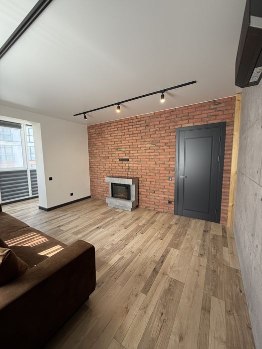 Продам 2х кімнатну квартиру з ремонтом ЖК Липки