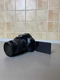 Фотокамера дзеркальна Canon EOS 250D/ kit 18-55/Black/Ідеальний стан