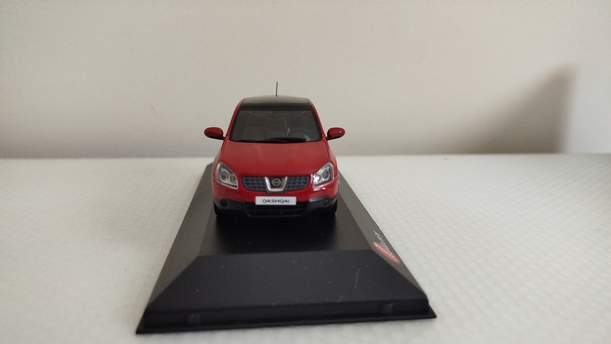 Miniatura Nissan Qashqai 1/43 Nova