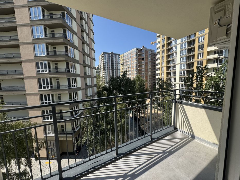 Продаж нової  1 кім квартири  Крона парк 2 , є оселя