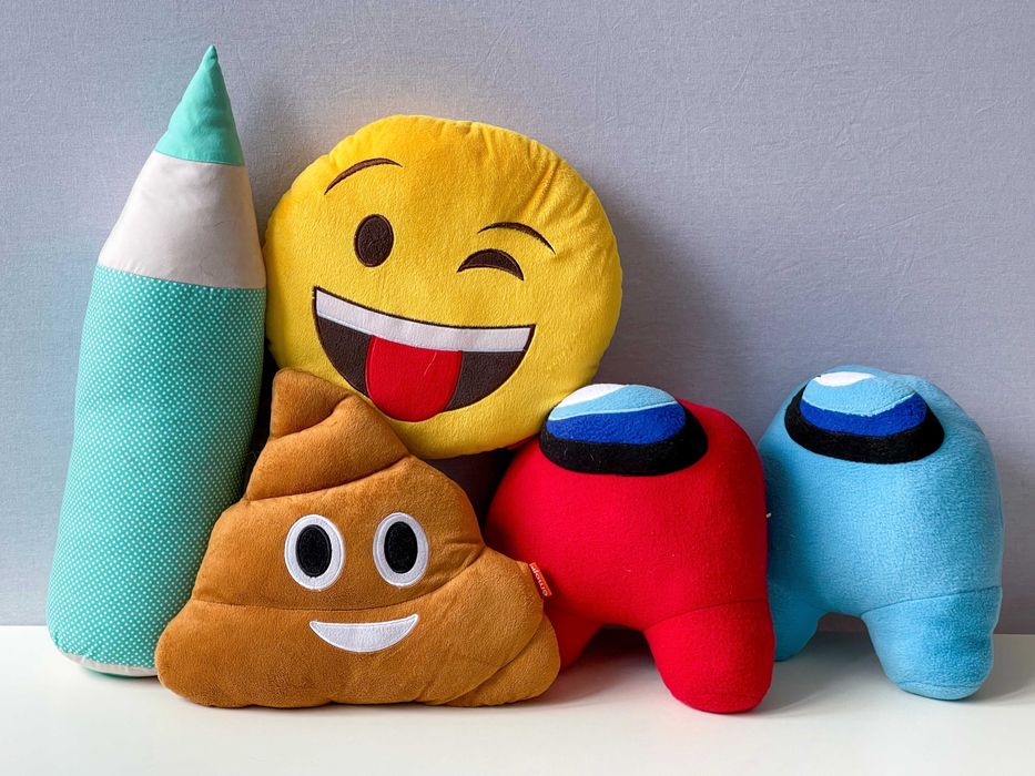 М’які іграшки-подушки Emoji, Among Us, олівець, какашка — комплект