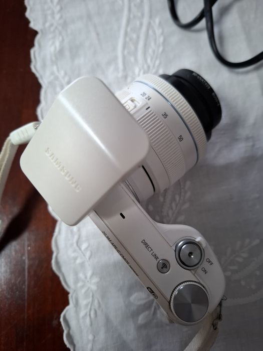 Máquina fotográfica Samsung NX 2000