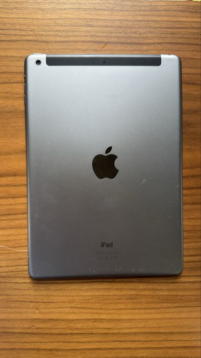 Apple iPad Air 128GB, Wi-Fi + LTE 4G