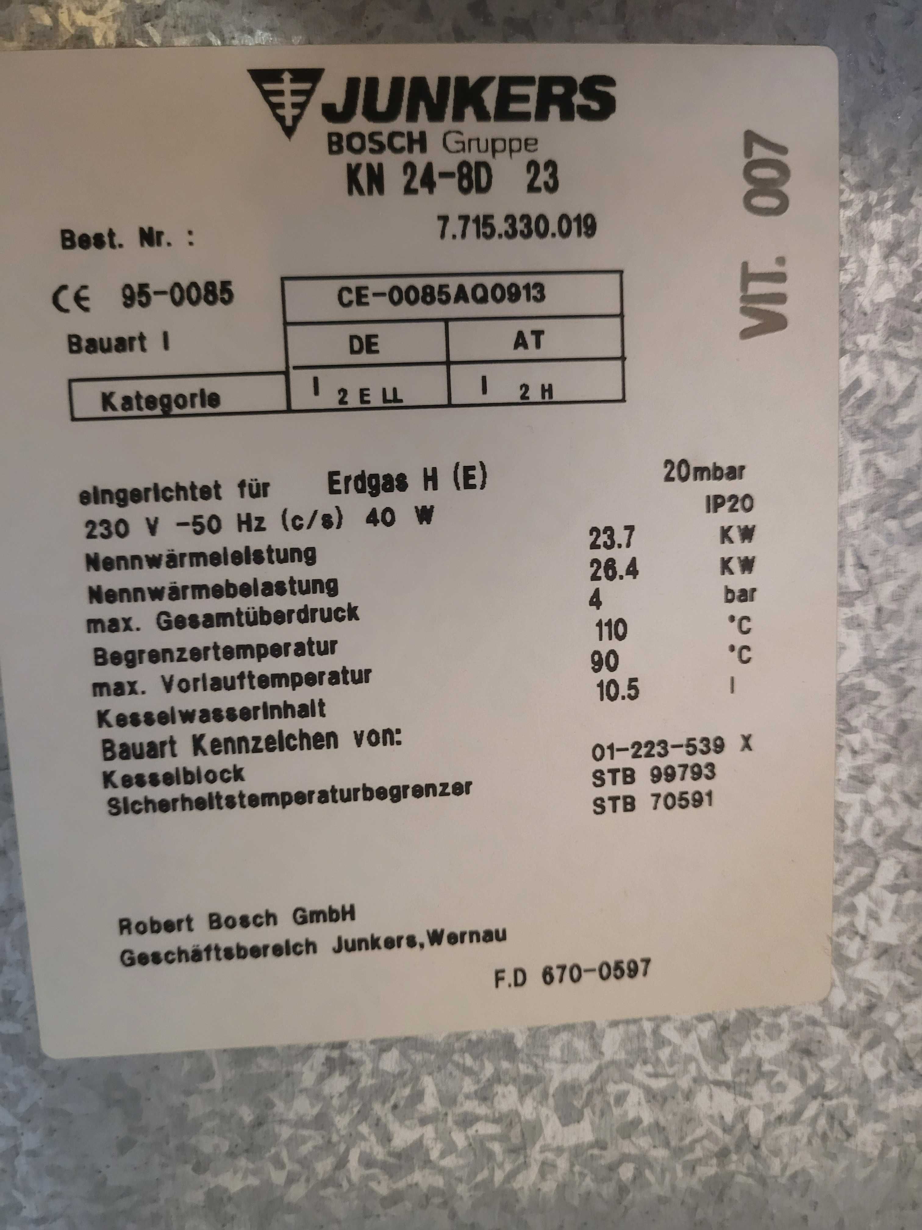 Piec Junkers Suprastar i zbiornik-wymiennik na wodę 160l do zabrania
