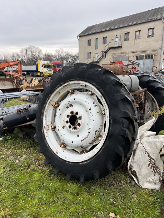 Шини та диски до СГ та Спец техніки R36-12,4