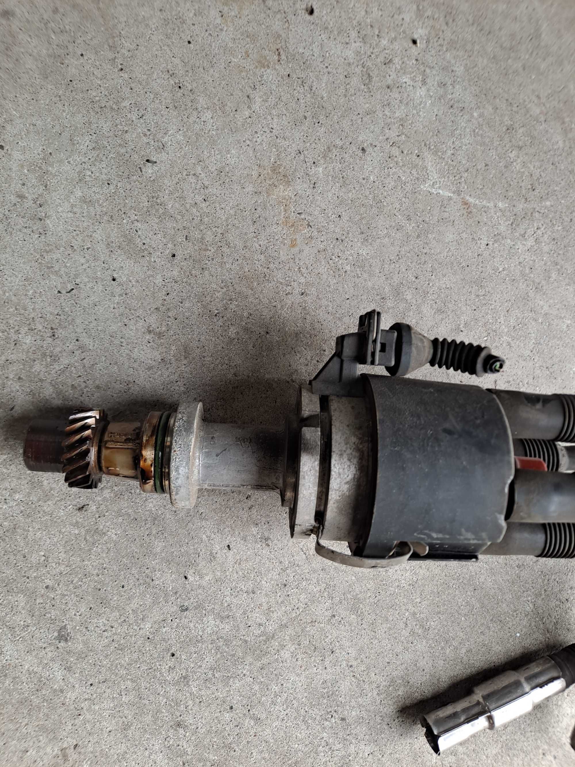 Aparat zapłonowy Audi a4 b5 1.6 b