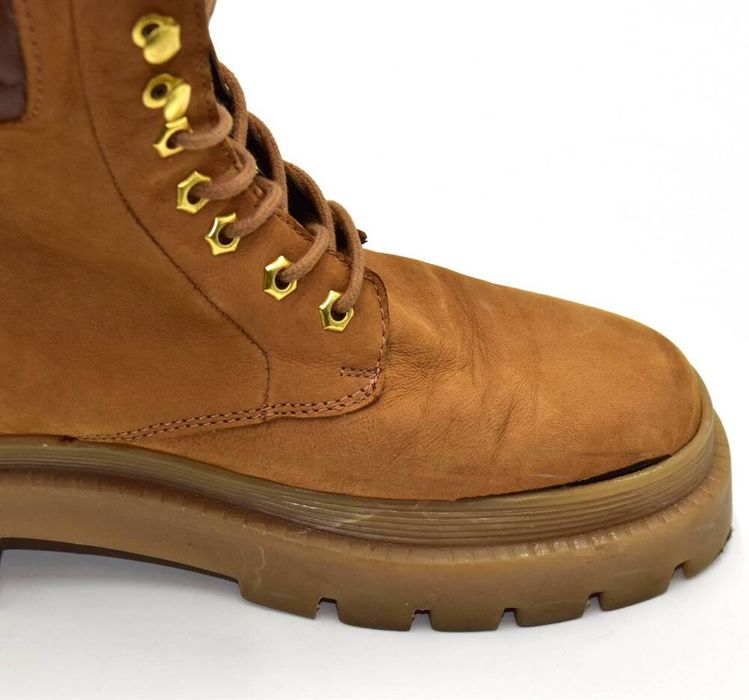 Botki z nubuku na platformie Lazamani 36