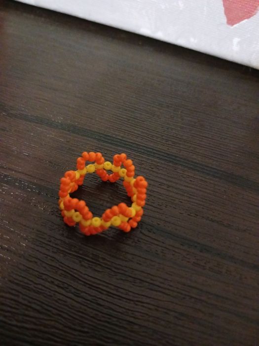 Каблучка з бісеру