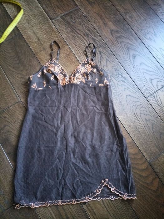 Нічні сорочки, комбінації