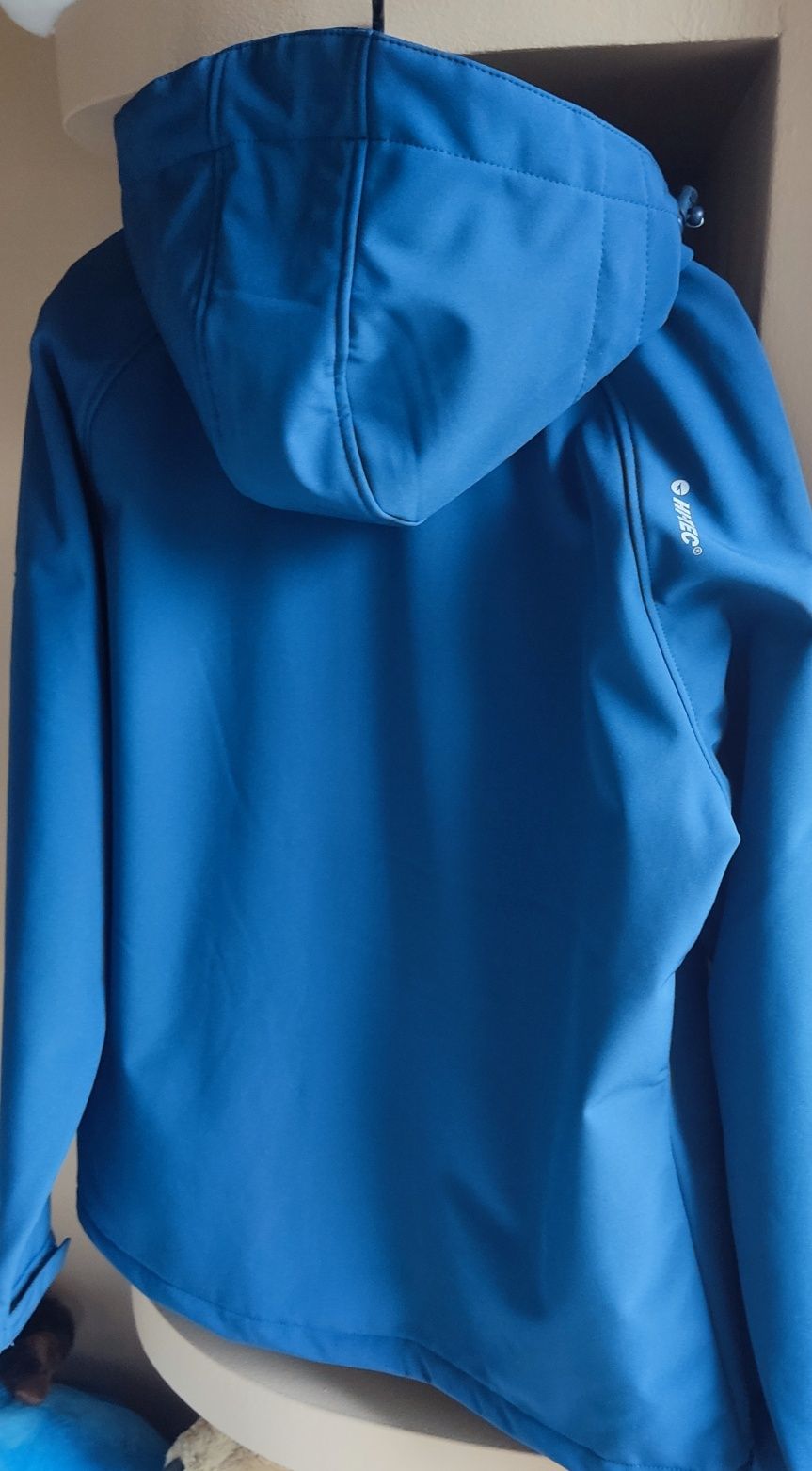 Nowa damska lekka kurtka Hi-Tec, typu softshell
