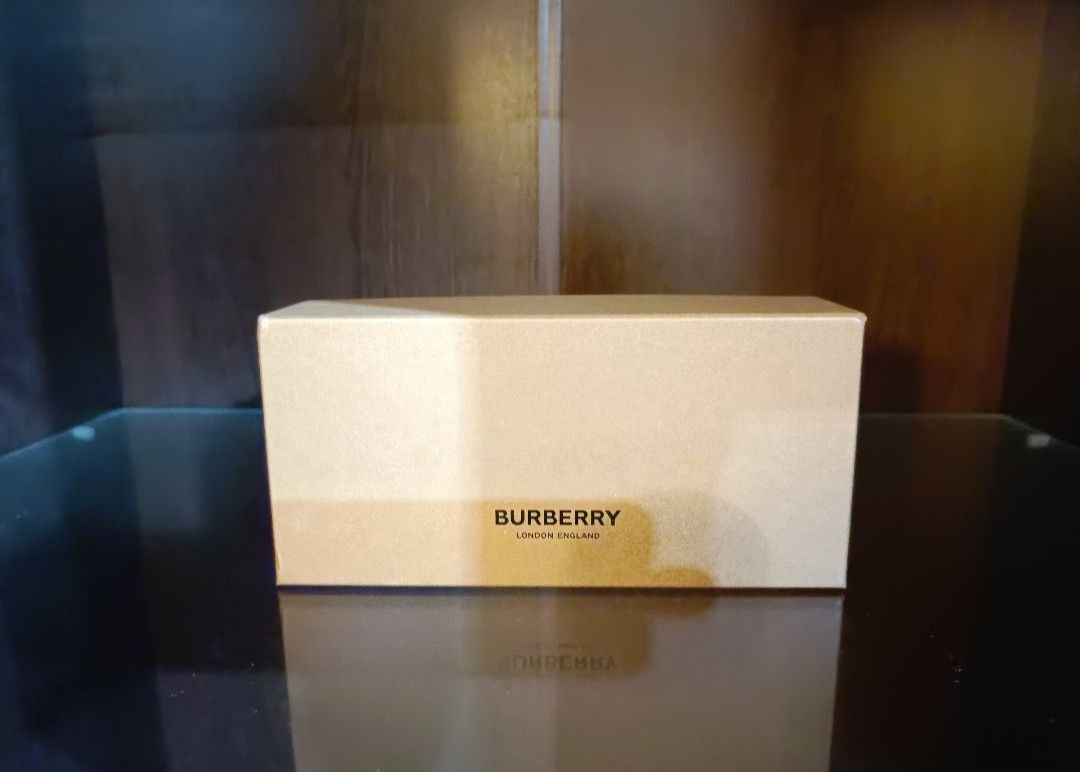 Burberry markowe okulary (oprawki + szkło) kocie oko -1,5 dioptrii